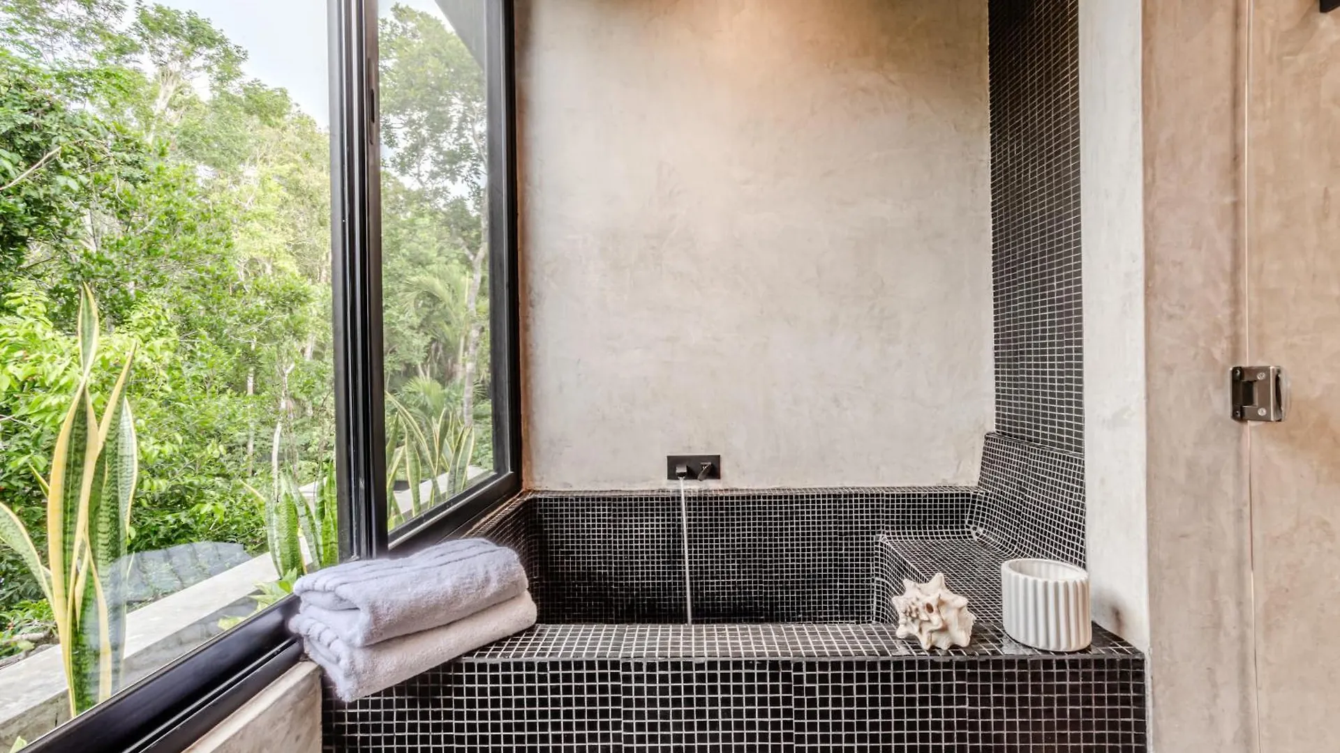 Anana Casa Karmond Villa Tulum Mexico